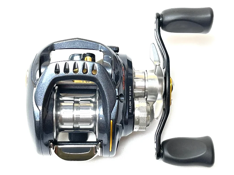 Reliable Fishing Reel for Outdoor Use-Used Daiwa 15 Zillion TW 1516H Right