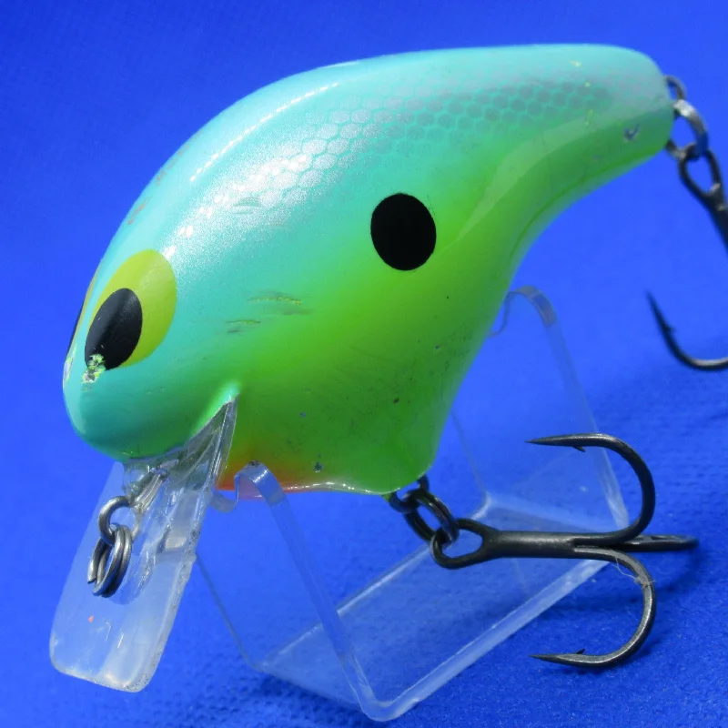 Best Lures for Quick Fish Strikes-MACBETH [Used]