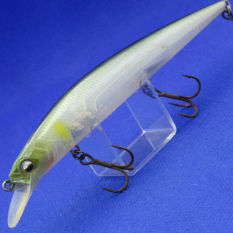 Lures for Long Casting Distances-LEVEL MINNOW [Used]