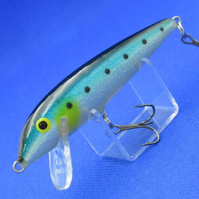 Durable Lures for Catching Big Fish-COUNTDOWN CD9 [Used]