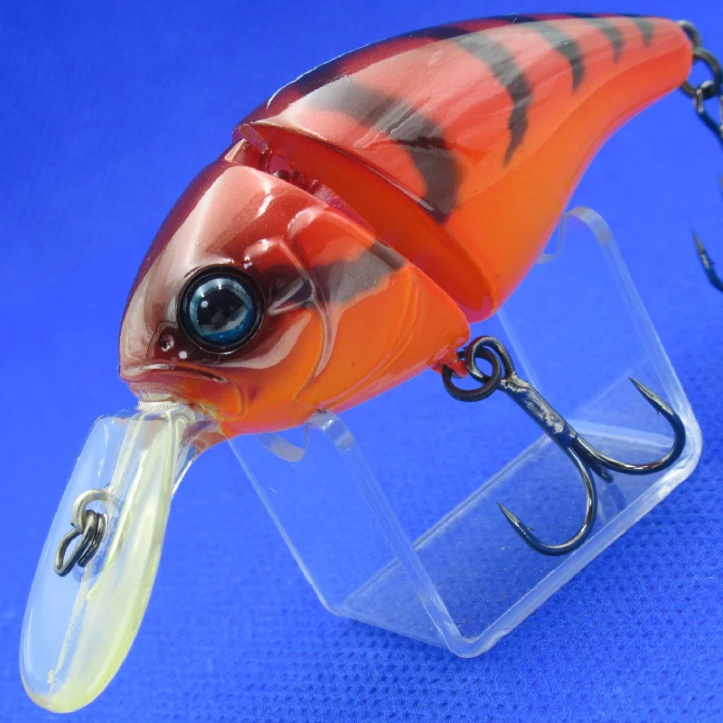 Lures for Bass Fishing-ARAGON MR [Used]