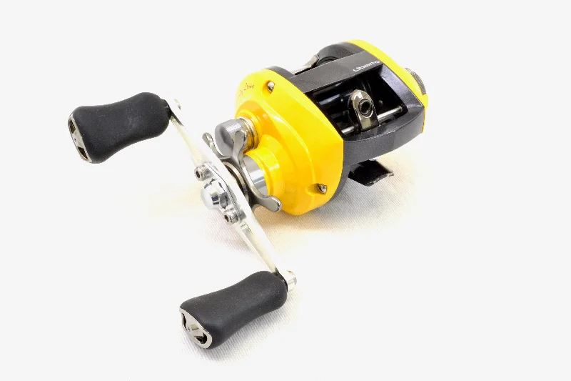 Fishing Reel with Large Spool-Used Daiwa Liberto Pixy Yellow Pearl Right Limited Color