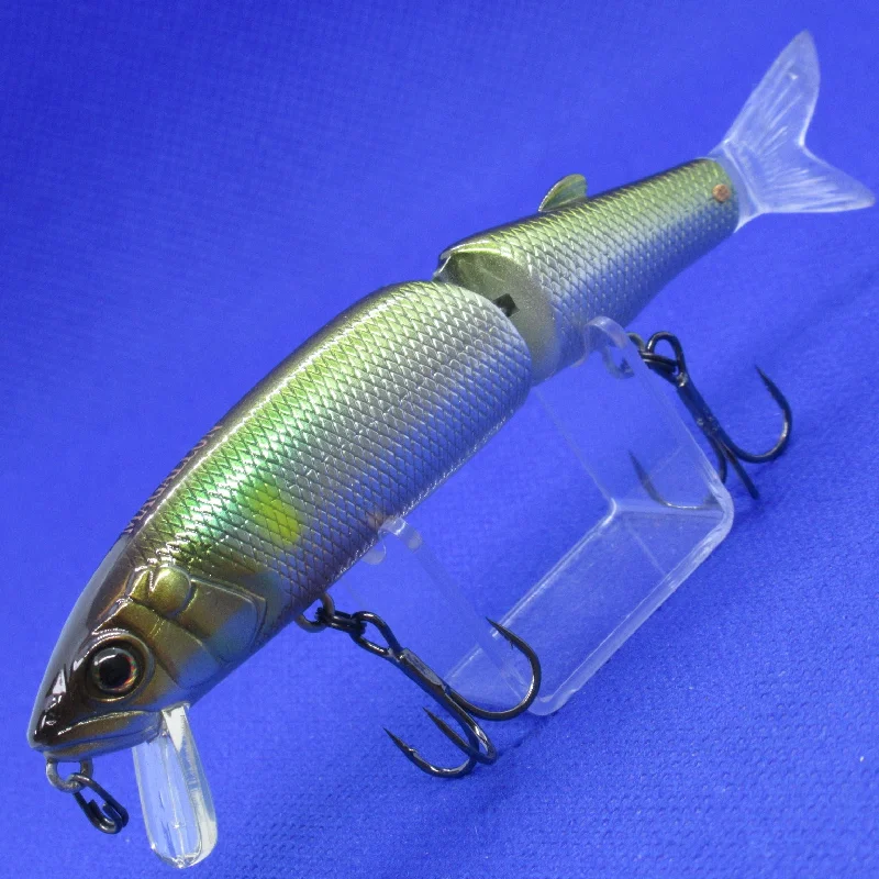 Best Sinking Lures for Saltwater-MAGALLON [Used]