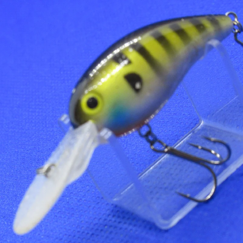 Best Lures for Baitcasting-TINY PEANUT DR [Used]